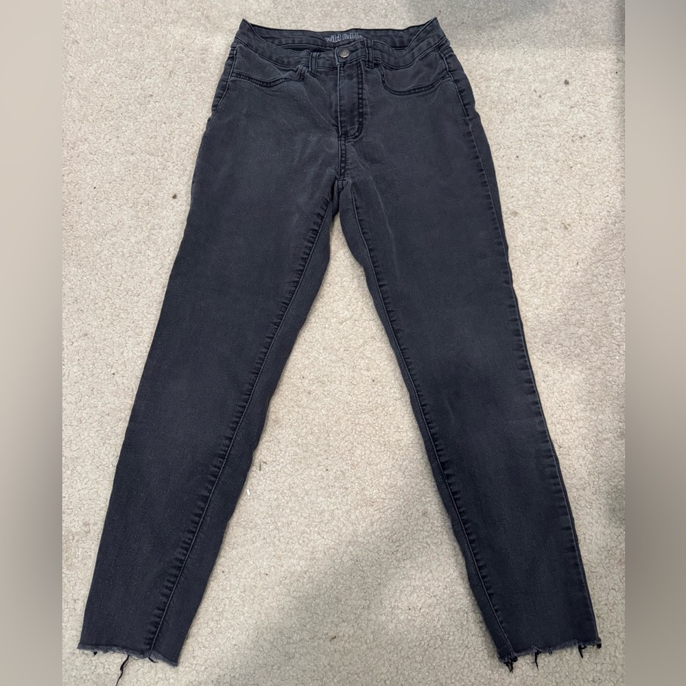 Wild Fable size 4 black skinny jeans